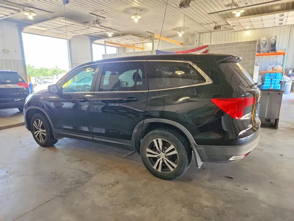2017 HONDA PILOT EX  