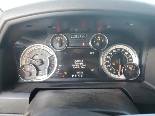 2017 RAM 1500 SLT  