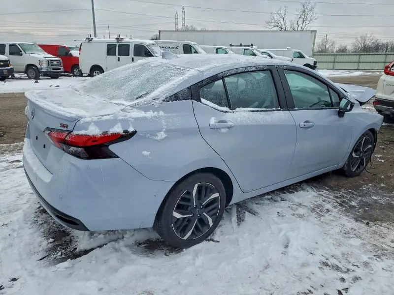 2025 NISSAN VERSA SR  