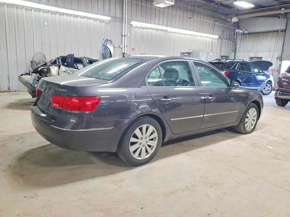 2010 HYUNDAI SONATA LIMITED  