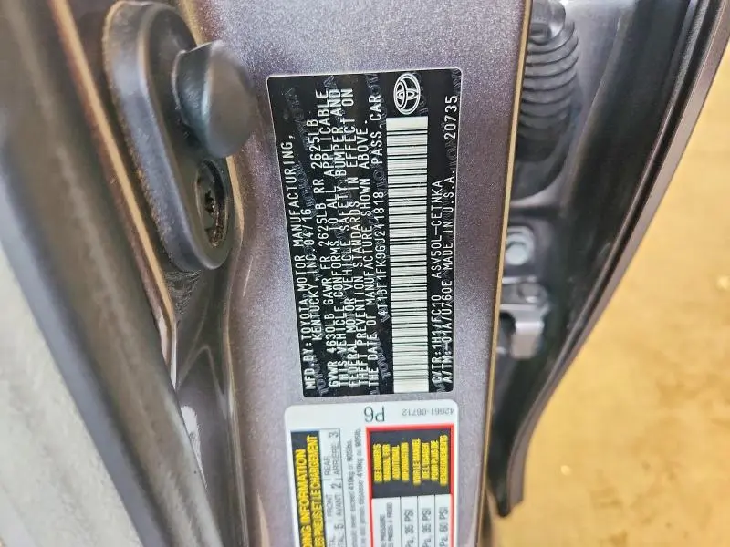 2016 TOYOTA CAMRY LE  