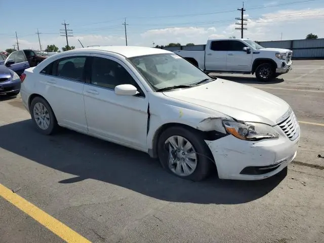 2014 CHRYSLER 200 LX  