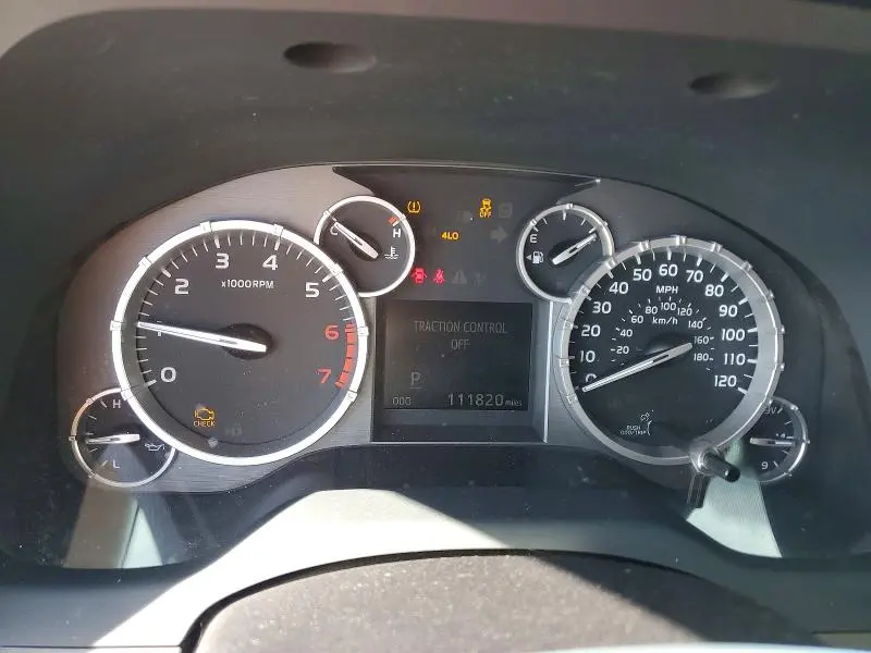 2015 TOYOTA TUNDRA SR5  