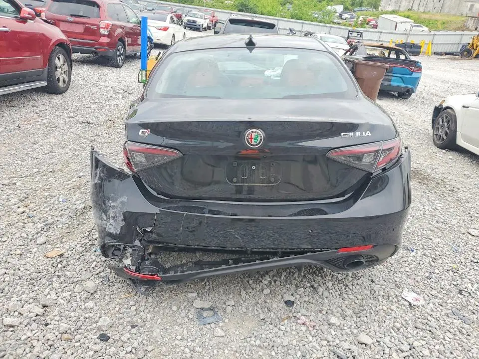 2026 ALFA ROMEO GIULIA SPRINT  