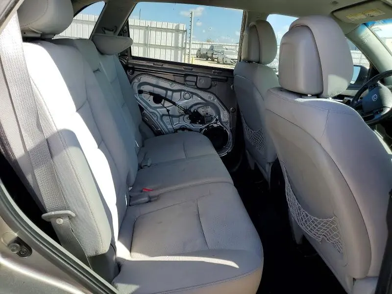 2013 KIA SORENTO LX  