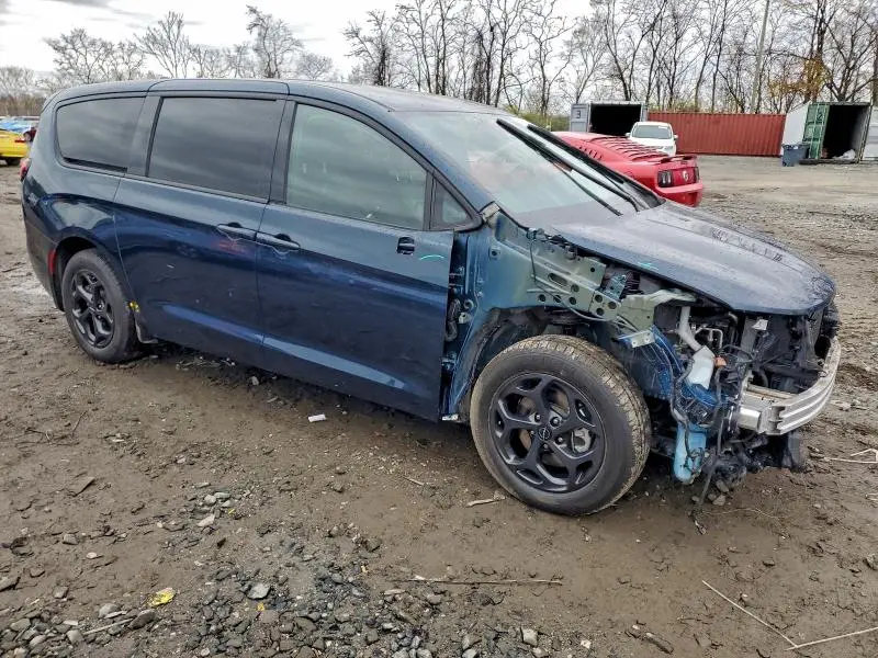 2022 CHRYSLER PACIFICA HYBRID TOURING L  