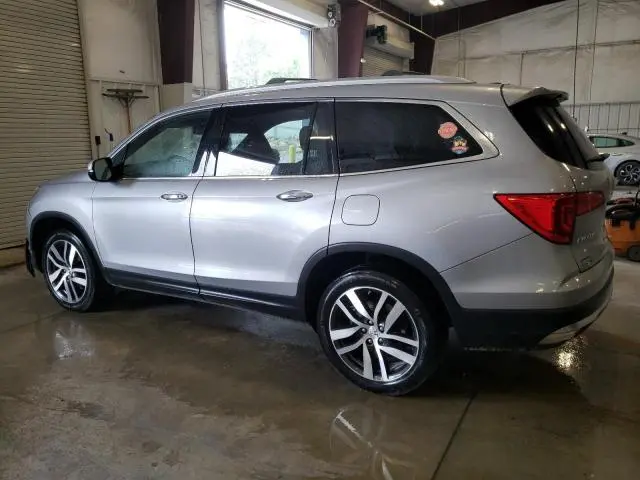 2017 HONDA PILOT TOURING  