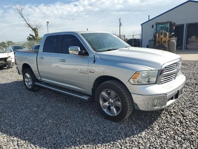 2016 RAM 1500 SLT