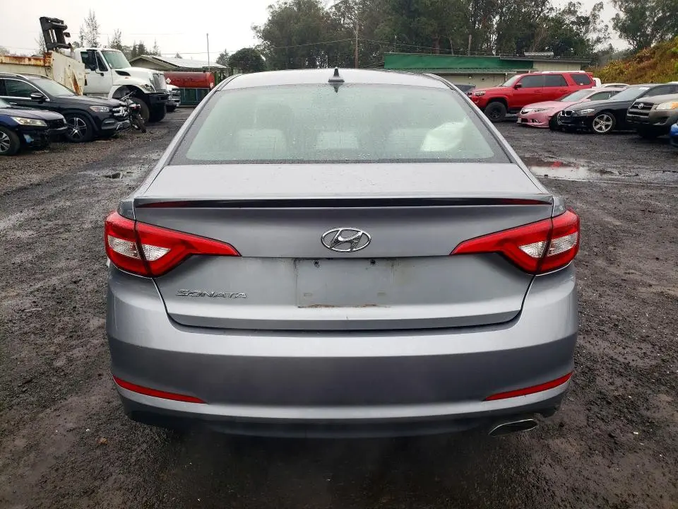 2016 HYUNDAI SONATA SE  