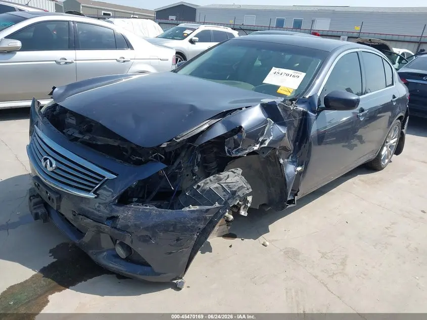 2012 INFINITI G37 JOURNEY