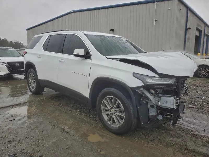 2023 CHEVROLET TRAVERSE LT  