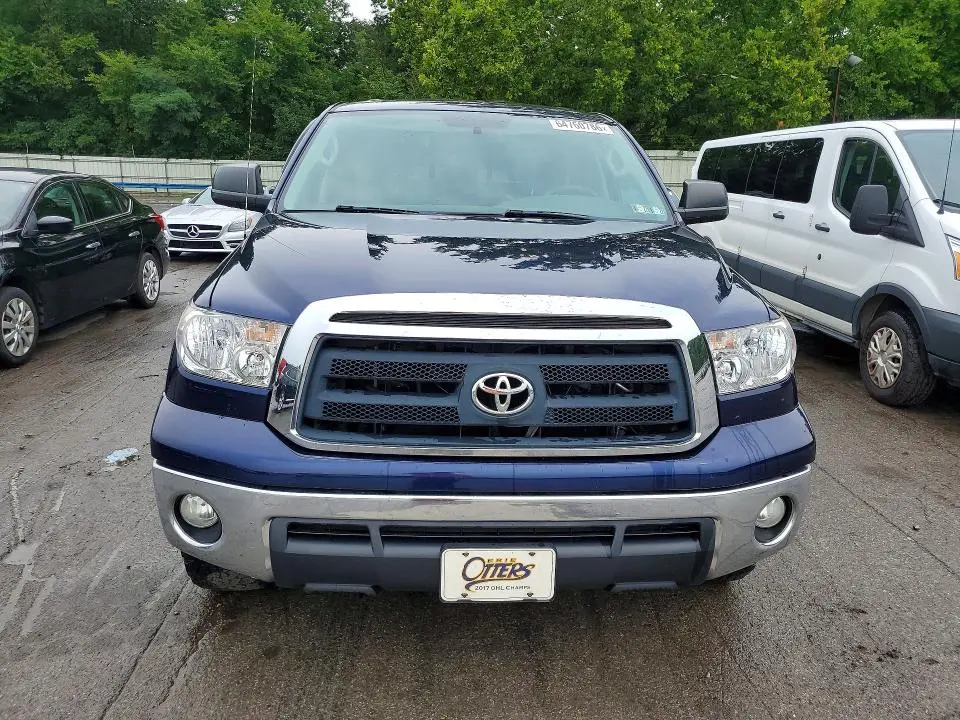 2013 TOYOTA TUNDRA DOUBLE CAB SR5  