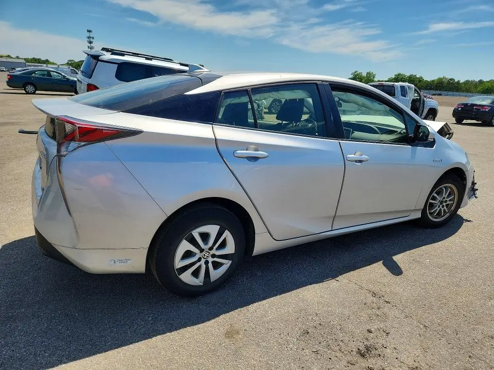 2017 TOYOTA PRIUS TWO ECO  