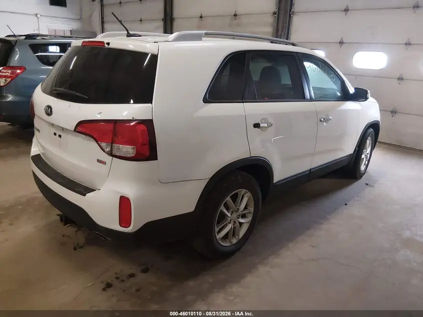 2015 KIA SORENTO LX V6