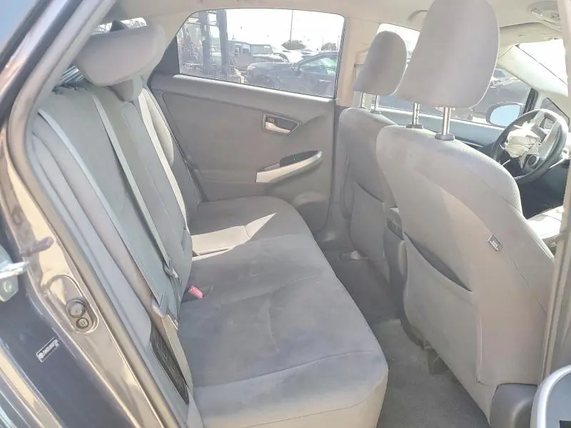 2010 TOYOTA PRIUS II  