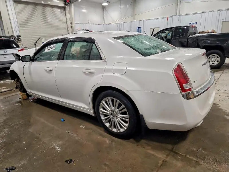 2013 CHRYSLER 300   