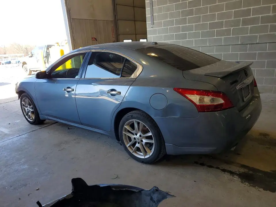 2010 NISSAN MAXIMA 3.5 S  