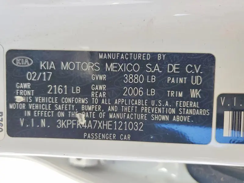 2017 KIA FORTE LX  