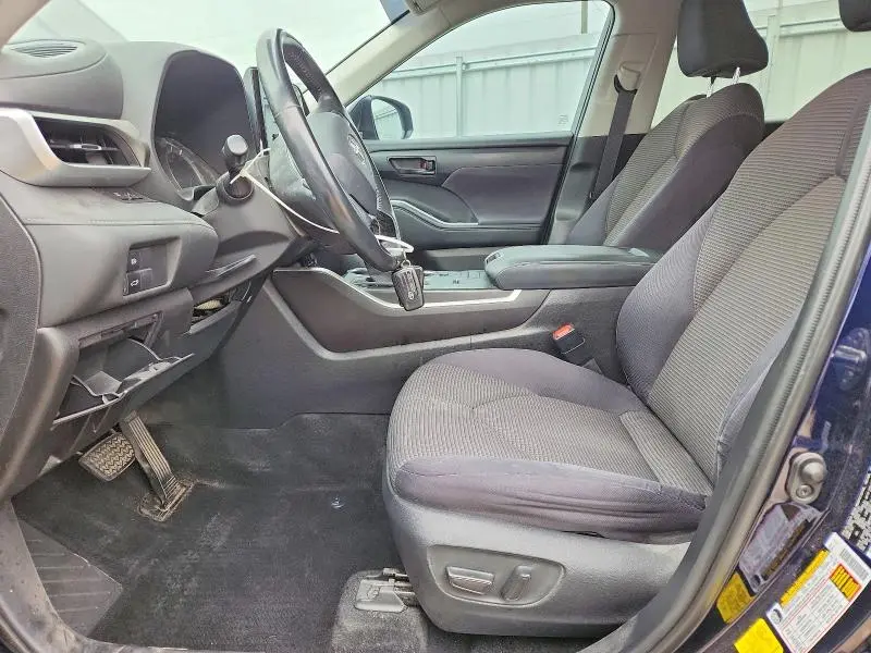 2020 TOYOTA HIGHLANDER HYBRID LE  