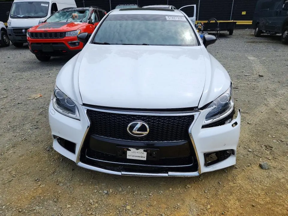 2015 LEXUS LS 460  