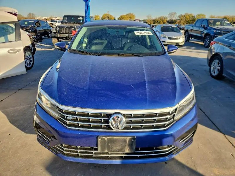 2016 VOLKSWAGEN PASSAT S  