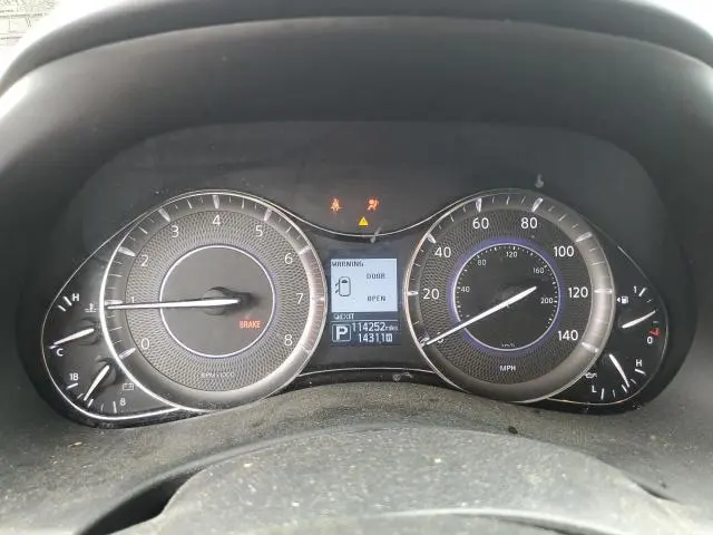 2015 INFINITI QX80   