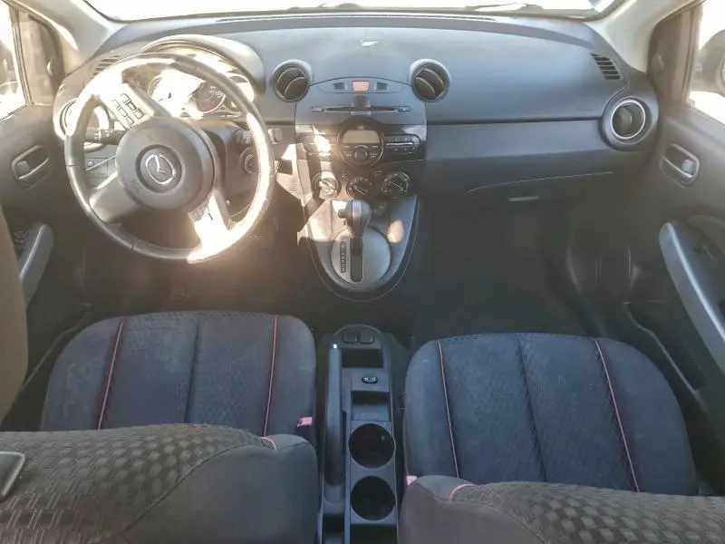 2012 MAZDA MAZDA2   