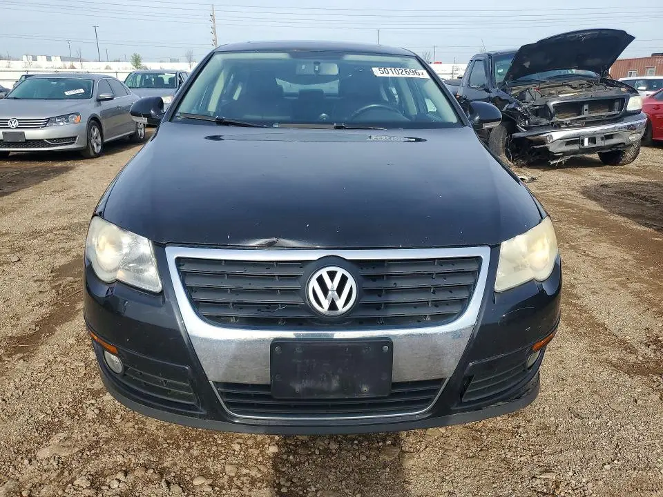 2010 VOLKSWAGEN PASSAT KOMFORT  