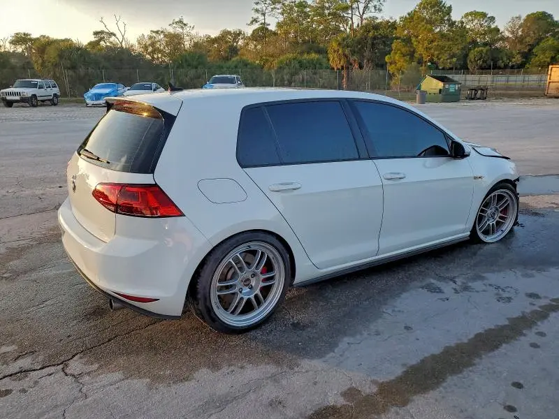 2017 VOLKSWAGEN GTI S  