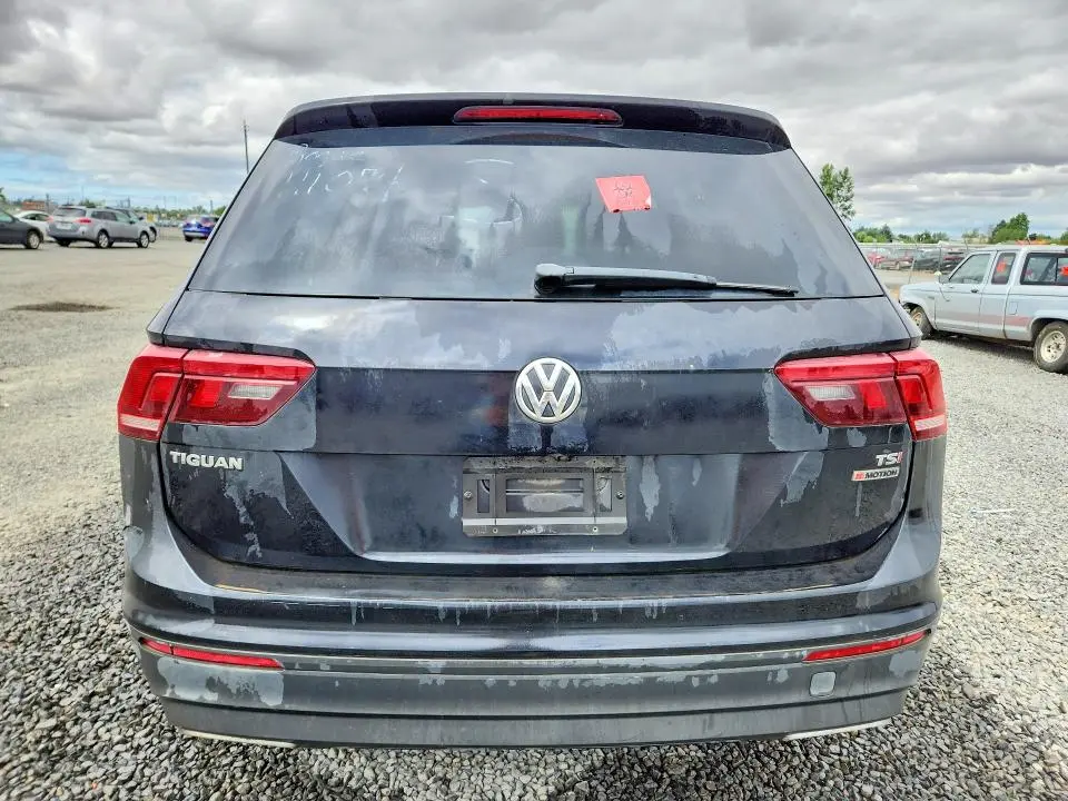 2018 VOLKSWAGEN TIGUAN S  