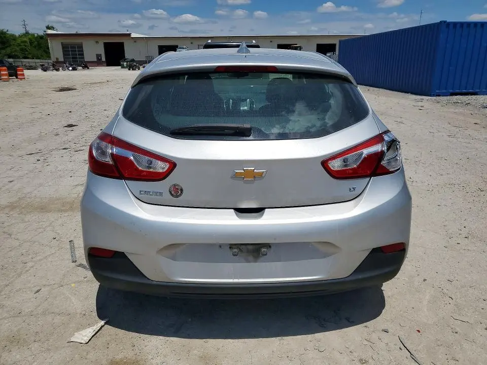 2017 CHEVROLET CRUZE LT  