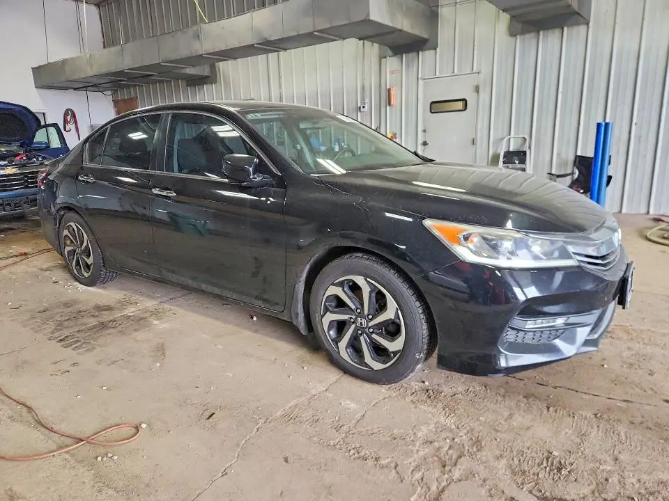 2016 HONDA ACCORD EX  