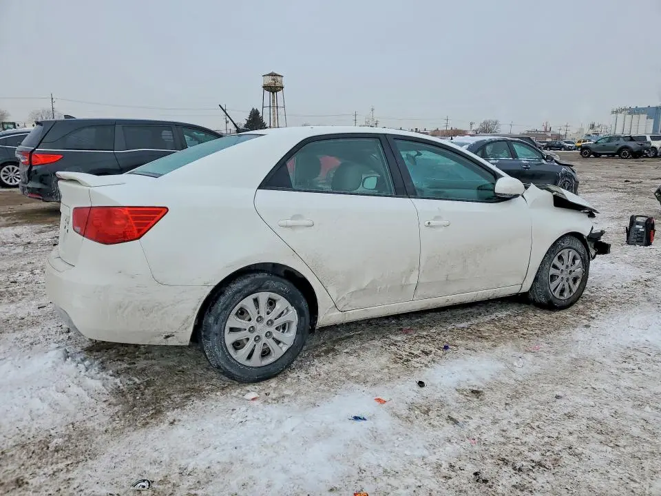 2012 KIA FORTE LX  
