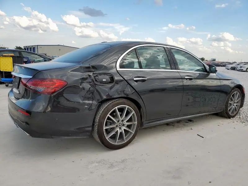 2022 MERCEDES-BENZ E 350  
