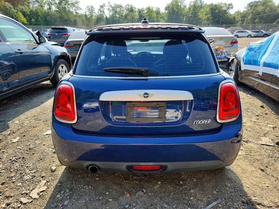 2014 MINI COOPER   