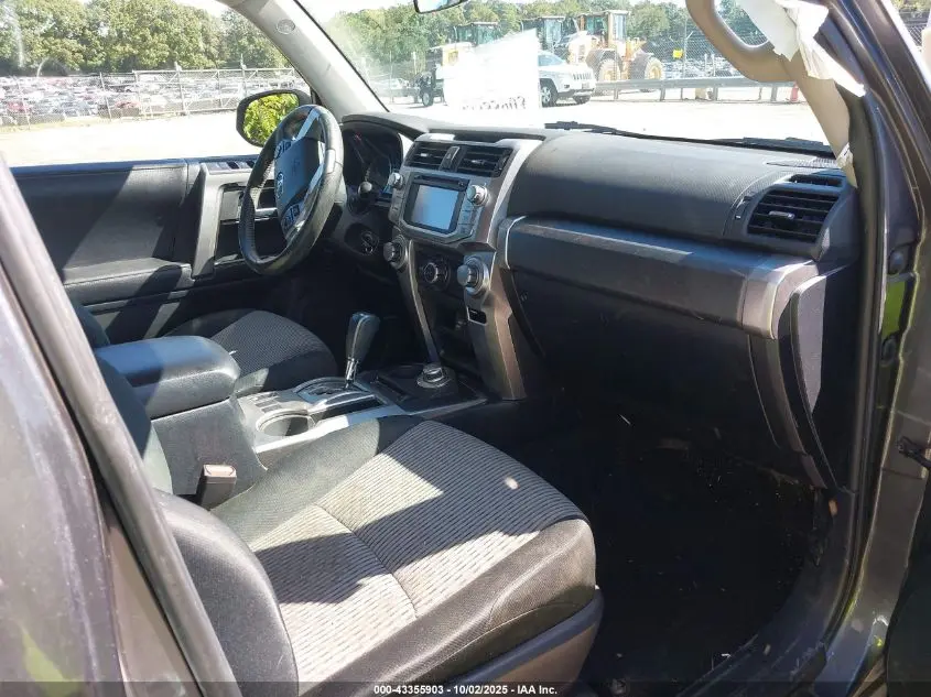 2016 TOYOTA 4RUNNER SR5