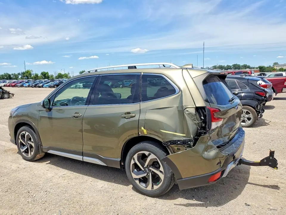 2022 SUBARU FORESTER TOURING  