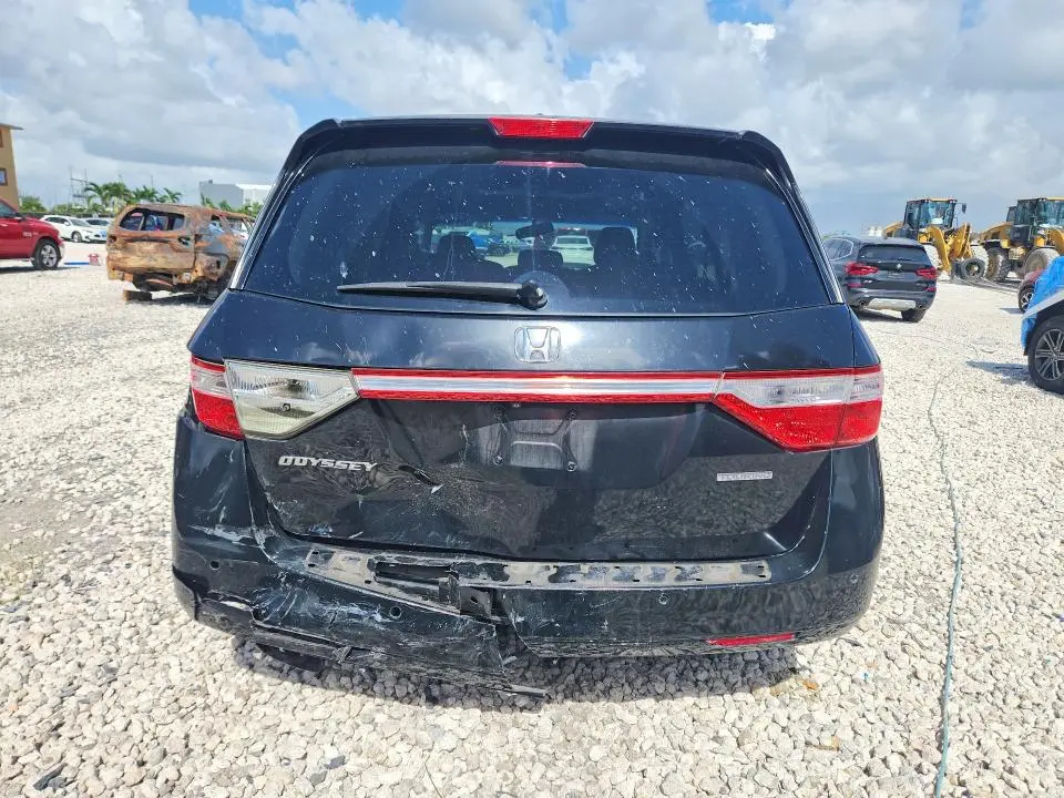 2011 HONDA ODYSSEY TOURING  