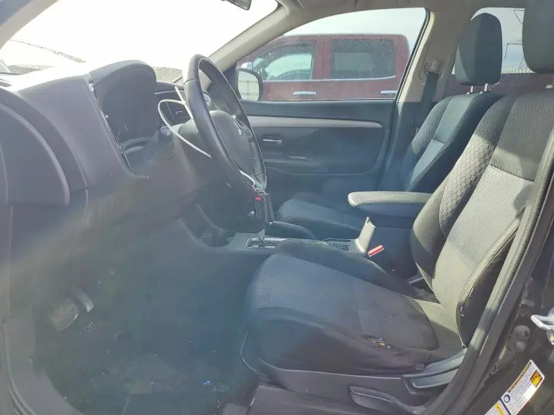 2014 MITSUBISHI OUTLANDER SE  