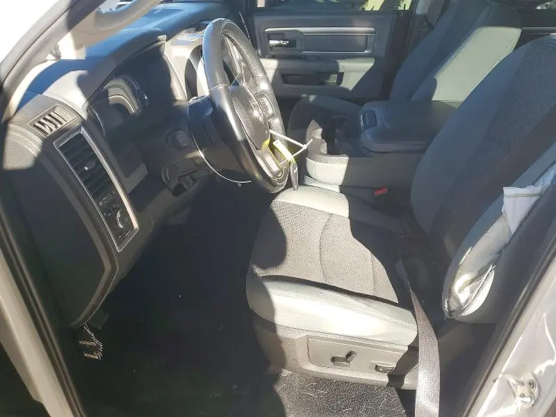 2018 RAM 1500 SLT  