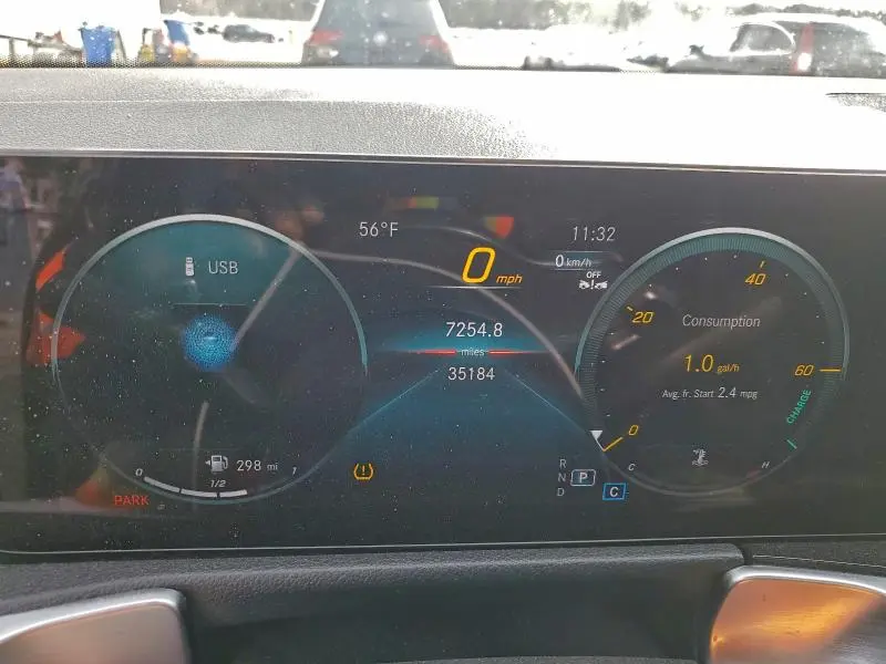 2023 MERCEDES-BENZ GLB 250  