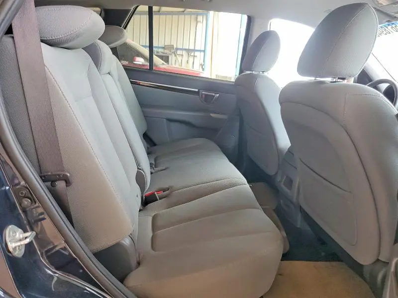 2012 HYUNDAI SANTA FE GLS  