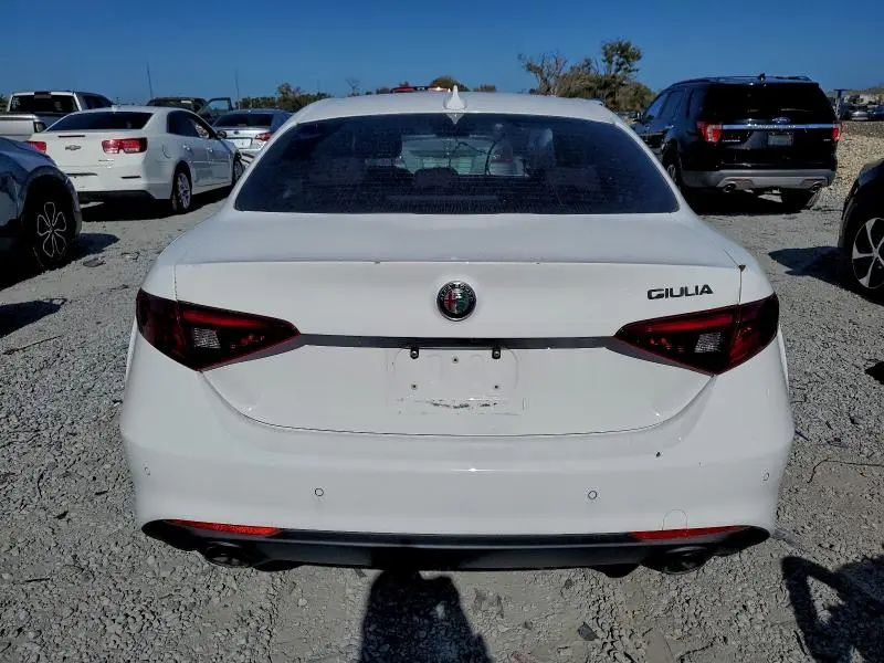 2019 ALFA ROMEO GIULIA   