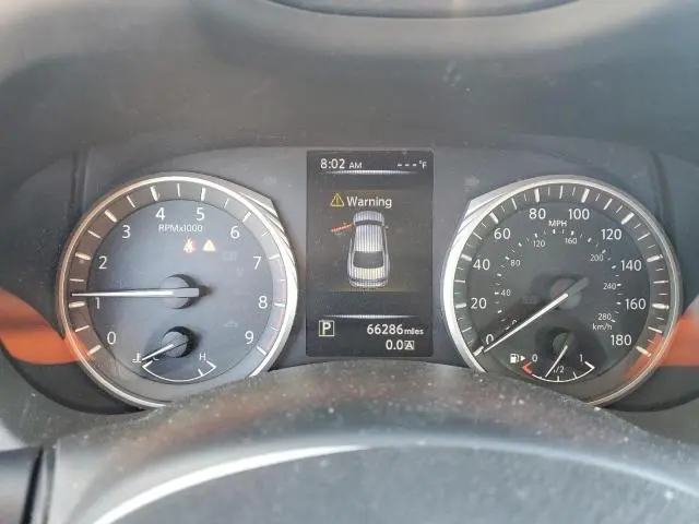 2018 INFINITI Q50 LUXE  