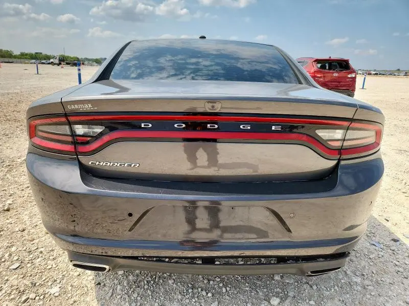 2022 DODGE CHARGER SXT  