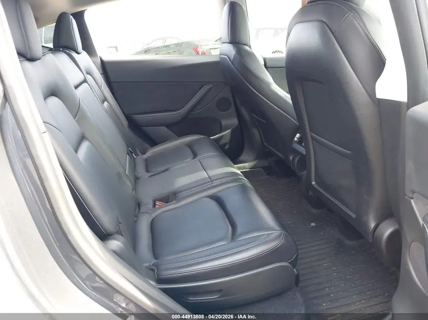 2022 TESLA MODEL Y LONG RANGE DUAL MOTOR ALL-WHEEL DRIVE