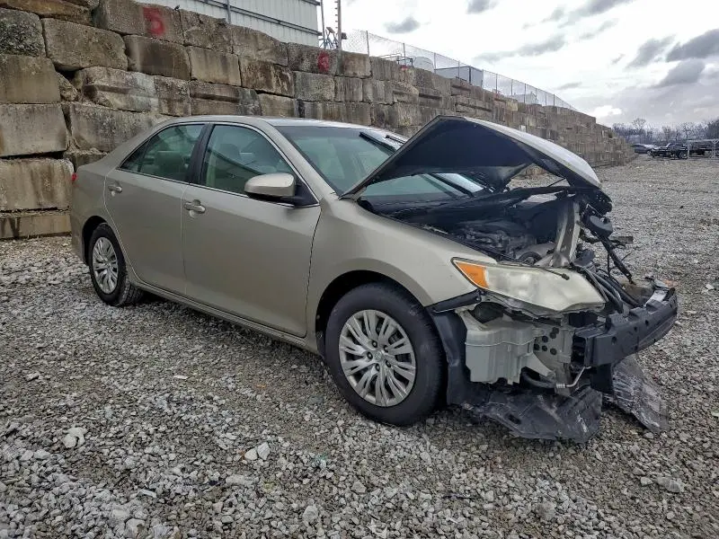 2014 TOYOTA CAMRY L  