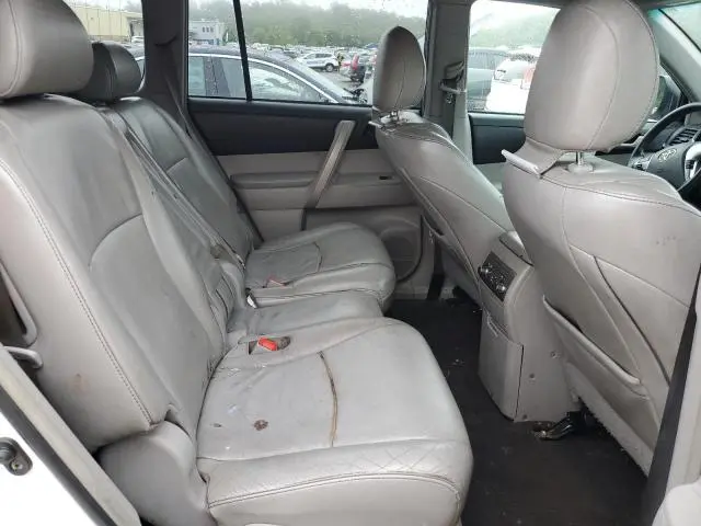 2012 TOYOTA HIGHLANDER BASE  