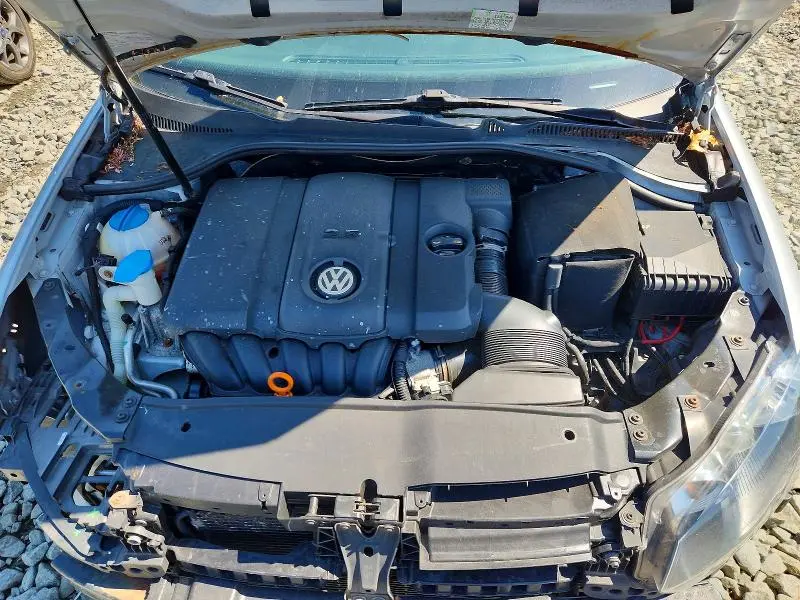 2012 VOLKSWAGEN JETTA S  