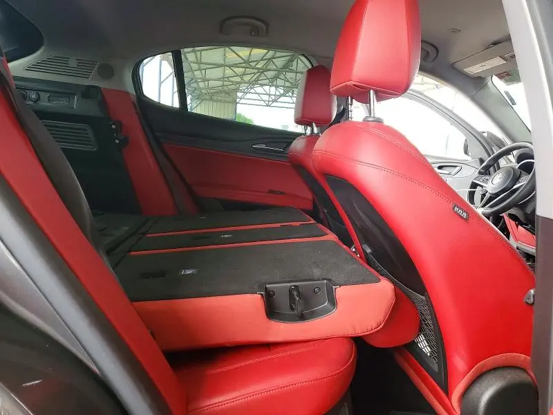2019 ALFA ROMEO STELVIO   